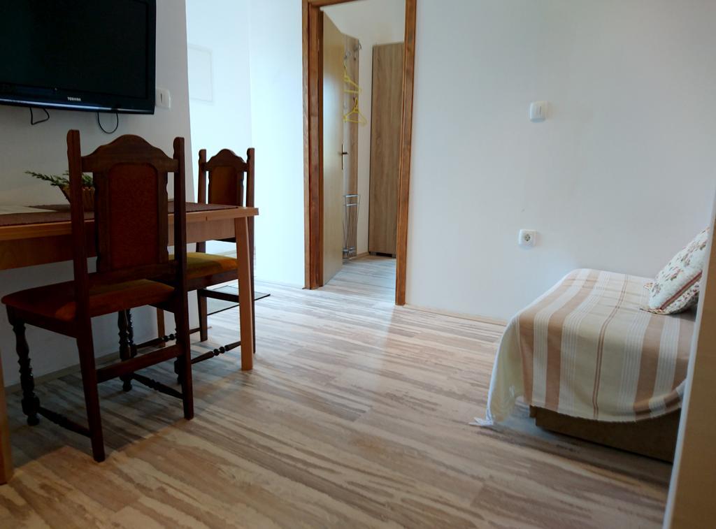 Apartment Cvijanovic Ploce  Exterior photo